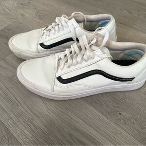 Vans White and Black Men's Sneakers